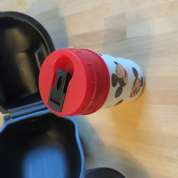 Vintage Mickey Mouse Lunchbox and Tumbler Thermos Set - Picture 8 of 12